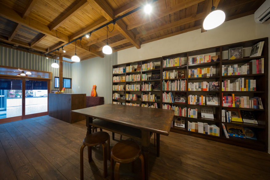 猫本専門店 書肆吾輩堂