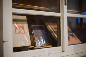 猫本専門店 書肆吾輩堂