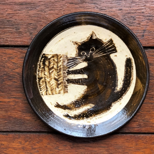 コンガリ舎新作　猫絵皿（直径15cm）1
