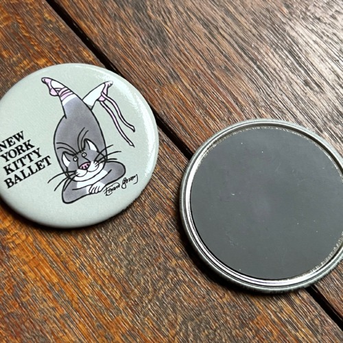 ゴーリー　NY KITTY BALLET マグネット