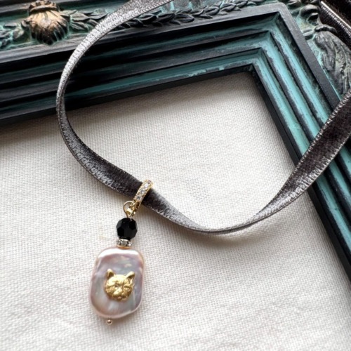 Airis　ペンダントトップ Parfum（香水・バロックパール）