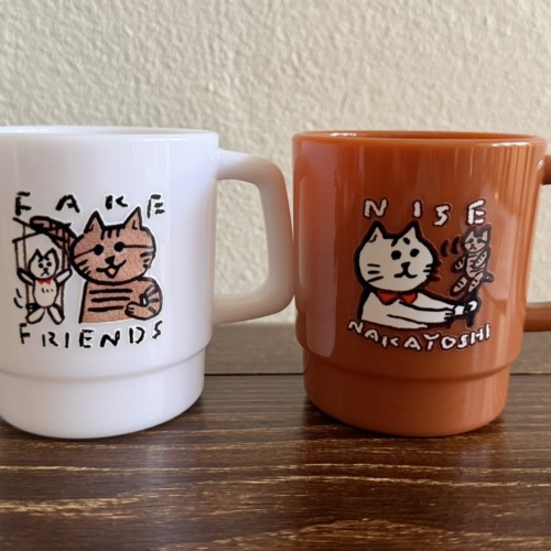 出口かずみ　ニセなかよしプラマグカップ