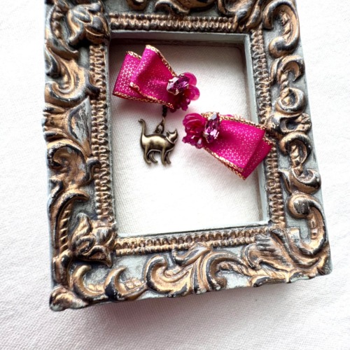ビーズ作家Airis　秋の新製品「リボン付きピアスAiris」