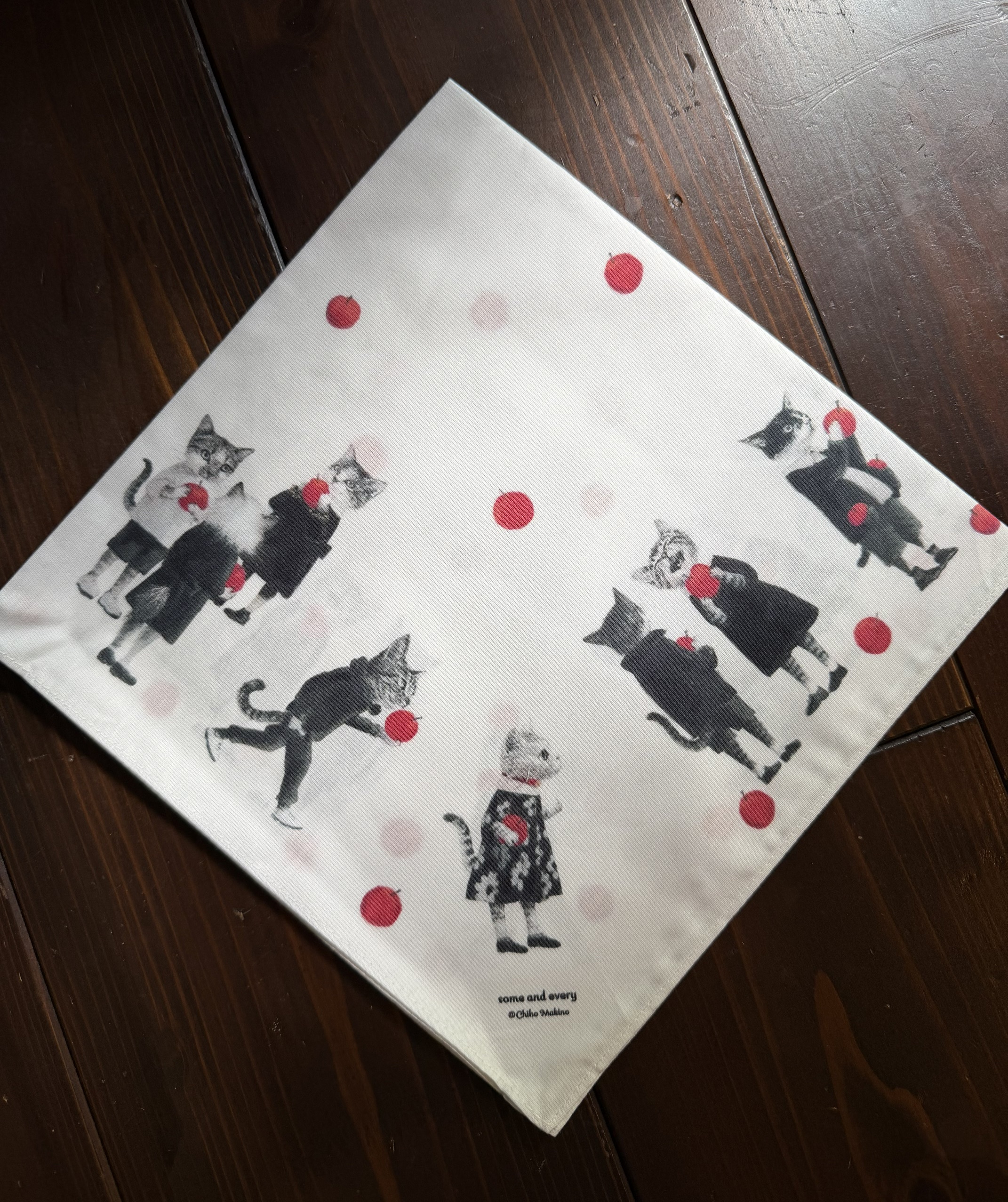 牧野千穂ハンカチ「some and every」 | 猫本専門書店 書肆 吾輩堂